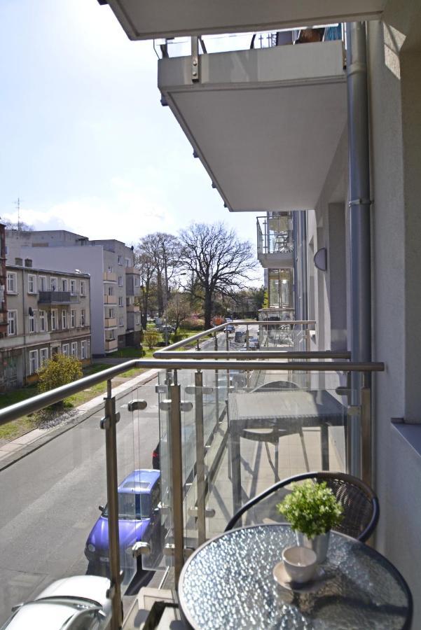 Apartamenty Bryza - Osiedle Kwartal Rozy Wiatrow - Centrum Swinemünde Exterior foto